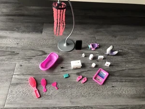 Barbie Set Badezimmer Dusche Badewanne Zubehör - Bild 1 von 1