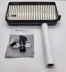 FoodSaver Vakuumdichtungssystem mit Handversiegelungsaufsatz FM2900 + 1 Rolle - Bild 1 von 9