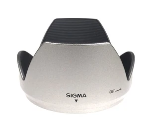 Sigma LH 780-01 Lens Hood For 28-200mm f/3.5-5.6 & 28-300mm f/3.5-6.3 Hyperzoom - Picture 1 of 3