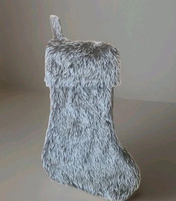 Medias navideñas de piel sintética marrón esponjosas hobby lobby 17 pulgadas  Foto 1 de 4