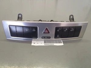 Center Dash Hazard ESP Door Lock Switch Fits 2005 Mercedes-Benz C230 Sedan 52221 - Picture 1 of 12