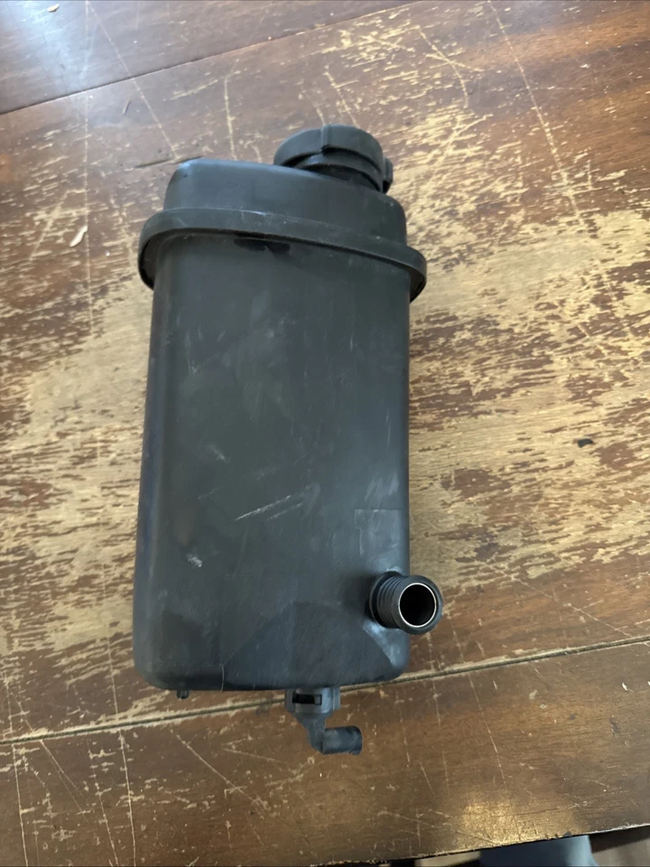 Radiador BMW 740I/740IL 1995-2001 depósito de refrigerante 1.741.162.0 OEM. U Foto 1 de 4