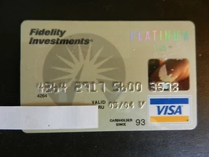 VINTAGE *FIDELITY INVESTS. PLATINUM VISA CARD* RARE EXP. CREDIT CARD.  Exp. 5/04 - Picture 1 of 2