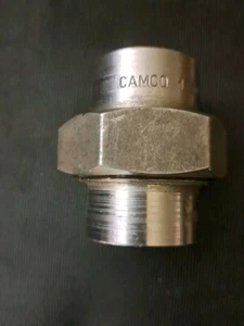 Camco 304 Stainless Steel Union 1" - Picture 1 of 5