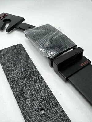 Cinturón Guess Hombres XL 42-44 Negro Hebilla Gris Reversible 11GO010012 Precio de venta sugerido por el fabricante 49,50 USD Nuevo Foto 1 de 4