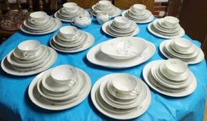 88 Piece Set Of Amcrest Fine China "Caroline Pine" Japan Meito Silver Rim - Picture 1 of 23