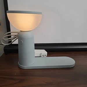 IKEA BETTORP 9" grau blau LED mobile Lampe mit Ladefunktion 105.045.47 E - Bild 1 von 4