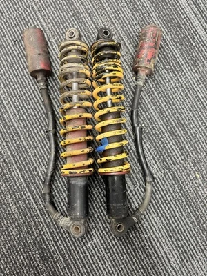 Amortiguadores dobles vintage OEM Suzuki RM250B Rm250 1977 ojo a ojo 375 mm Foto 1 de 4