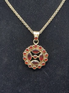 Vintage Sterling Silver 925 Round Garnet Pendant Italy Chain Necklace 24" - Picture 1 of 7