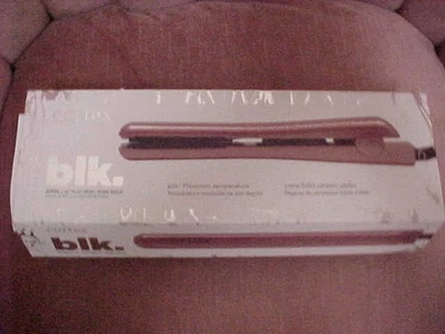 Cortex International Blk.  Flat Iron  Solid ceramic  Plates ROSE GOLD - Image 1 of 3