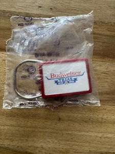 Budweiser Texas Keychain Rectangle 1.25 x 1.75 inch Red Trim Key Fob Brand New - Picture 1 of 2