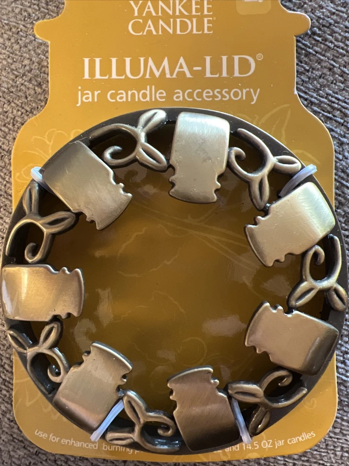 YANKEE CANDLE GOLDEN I ❤️ YANKEE CANDLES JARS 2011 ILLUMA-LID NEW RETIRED RARE - Image 1 of 1