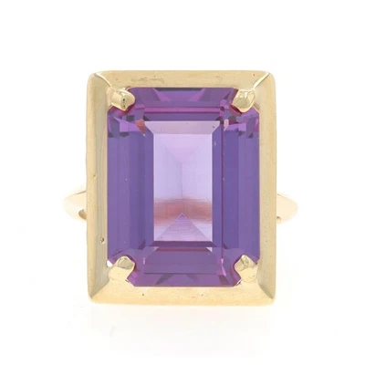 Yellow Gold Lab-Created Color Change Sapphire Vintage Solitaire Ring 10k 12.50ct - Image 1 of 4