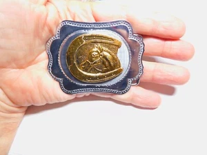 Hebilla de cinturón occidental para herradura de metal en tono plateado y dorado Japón vintage - Imagen 1 de 7