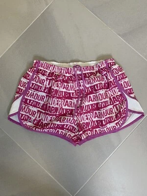 Shorts de corrida feminino Under Armour HeatGear roupa ativa semi ajustada M soletrar - Imagem 1 de 4