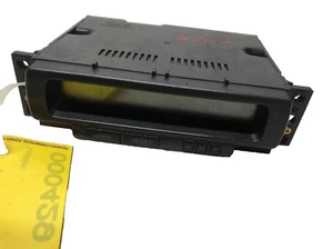 2001 - 2003 HYUNDAI XG350 Sedan Information Display Screen gps-tv 9574039301 - Picture 1 of 15