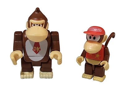 KNEX Donkey Kong & Diddy Action Mini Figures Super Mario Kart Wii Nintendo K'nex - Image 1 of 4