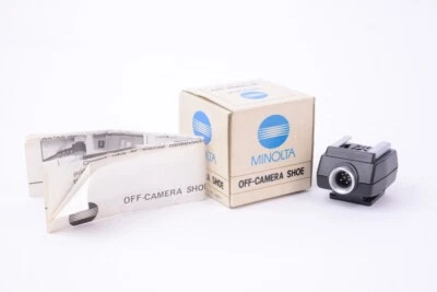MINOLTA Off camera shoe remote flash claw - Image 1 of 4