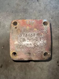 FARMALL IH 1026 1256 544 656 666 706 806 Hydro-86++ Housing End Cover 378652R - Picture 1 of 3