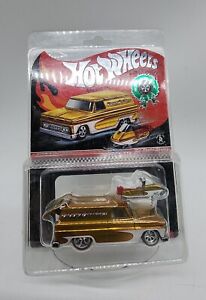 2016 Hot Wheels RLC Exclusive '64 GMC Panel Holiday Car LOW NUMBER #2090/5000