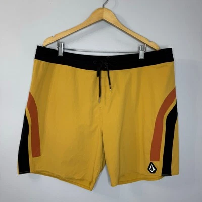 Volcom Arched Liberators 18" Boardshorts Mustard Men's 40 - Image 1 of 4