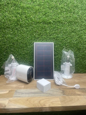 Arlo Pro 4 Outdoor WiFi Surveillance Camera + Wireless Solar Panel - Image 1 of 4