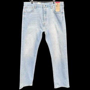 Levis Men's 501 Original Fit Jeans Size 40x34 Blue Light Wash Button Fly Closure - Picture 1 of 9