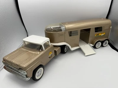 Vintage Nº Remolque camión de nylint 6300 furgoneta para caballos granjas de pura sangre. Foto 1 de 3