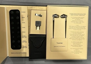 1MORE Triple Driver In-Ear Kopfhörer Hi-Res silber/schwarz 3,5 mm Klinke Headset Neu im Karton - Bild 1 von 5
