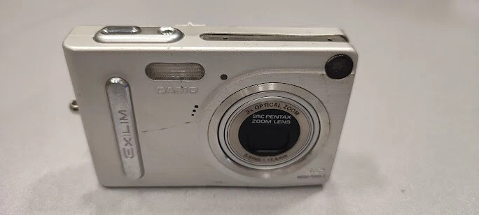 Obiettivo Zoom SMC Pentax Exilim 3.2 MP Argento Non Funzionante Per Parti - Bild 1 von 4