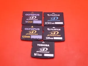Lot of 8 XD-Picture Card (5)Olympus (2)Fujifilm (1)Toshiba 2GB/1GB/512MB/128MB - Picture 1 of 14