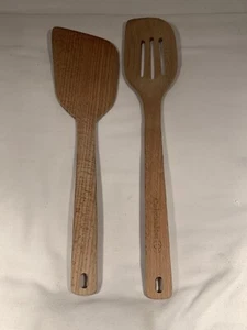 Calphalon 2 Piece Wooden Kitchen Utensil Set Wood Carved Slotted Spoon & Spatula - Picture 1 of 15