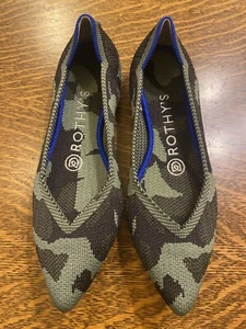 Zapatos cómodos para mujer Rothy's The Point 5 planos camuflaje verde oliva - Imagen 1 de 9