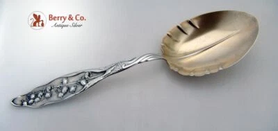 Colher de servir vegetais Lily of the Valley Whiting prata esterlina 1885  - Imagem 1 de 4