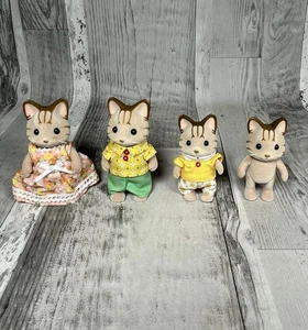 Sylvanian Families Striped Cat Family Figures Bundle of 4 Calico Vintage RARE - Picture 1 of 14