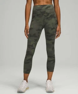 Leggings Lululemon taglia 14 Wunder treno vita alta crop 22" verde mimetico LW6BNIS - Foto 1 di 14