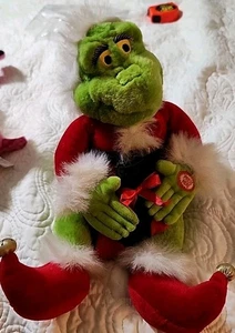 Peluche animato Beverly Hills orsacchiotto la stola del Grinch Natale 10" canto - Foto 1 di 11