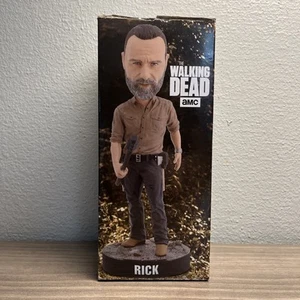 AMC Walking Dead Rick Grimes Bobblehead Royal Bobbles Fornitura Drop Esclusiva 2018 - Foto 1 di 7