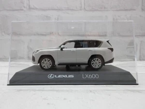 1:43 Lexus LX600 Executive Right-hand drive White Model car Diecast - Picture 1 of 8