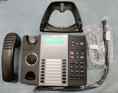 Mitel 8528 Digital Phone PN: 50006122 black  warranty - Image 1 of 3