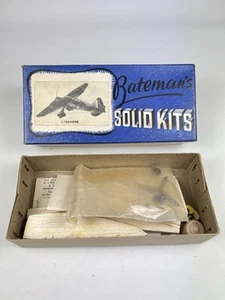 VINTAGE 1940’s BATEMANS SOLID KITS LYSANDER FLYING 1:72 SCALE MODEL - Picture 1 of 3