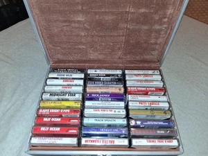 Vintage R&B Soul Cassette Lot w/ Case Stevie Wonder Janet Jackson Rick James - Bild 1 von 4