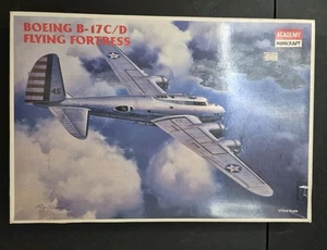 Academy Minicraft Boeing B-17 C/D Flying Fortress  Open Box  1:72 1/72 nd Scale - Picture 1 of 7