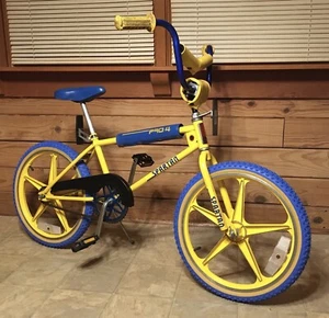 1982 20" Woolco Spartan Pro 4 BMX Bike With Lester Mags Yellow & Blue - Picture 1 of 24