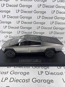 TOP MARQUES 2022 Tesla CyberTruck 1:18 Scale Resin Model Limited Edition - Picture 1 of 1
