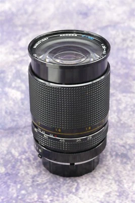 Access P-MC 28-80mm f3.5-4.5 MF Zoom Lens w/ Marco MInolta MD MT PARTS OR REPAIR - Image 1 of 4