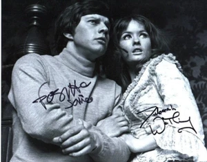 Doctor Who Autograph: DEBORAH WATLING & FRAZER HINES (Evil/Daleks) Signed Photo - Imagen 1 de 1
