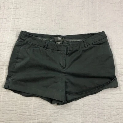 Mossimo Shorts Women 16 Black Cotton Stretch Cuffed Chinos 38 x 3 - Image 1 of 4