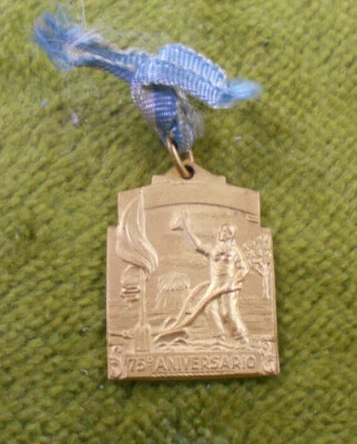 #D396.  ARGENTINA MEDAL - 75th ANNIV. OF FOUNDATION OF CANADA ROSQUIN 1894-1969 - image 1 of 2