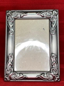 Vintage Pewter Metal Picture Frame Holds 5"x3.5" Scrolls & Beaded Ornate Elegant - Picture 1 of 17